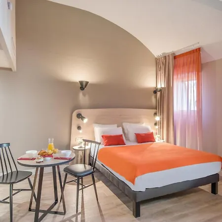 Aparthotel Appart'city Confort Saint Roch 3*